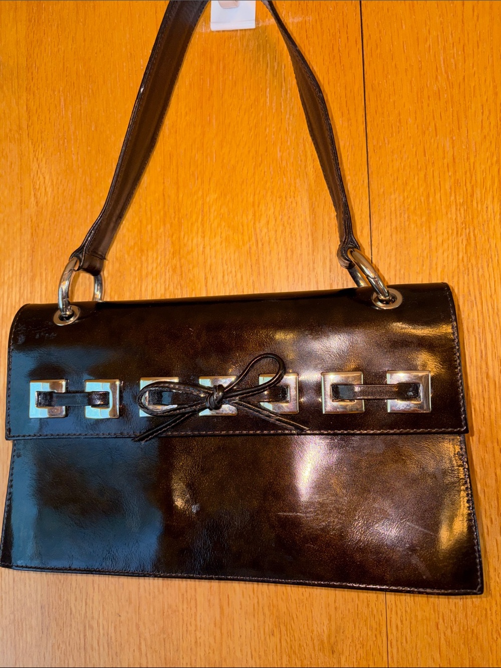 RARE VINTAGE Stuart Weitzman brown marl patent leather preppy bow hand bag purse